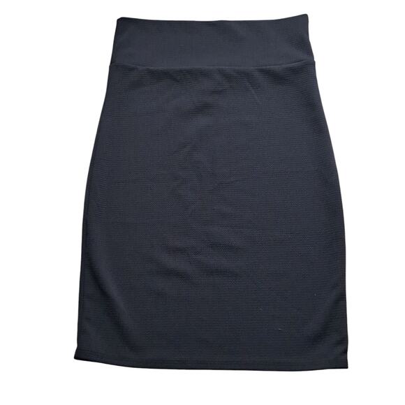 Agnes and Dora Black Knit Pencil Skirt Size Large NWT - Picture 2 of 7